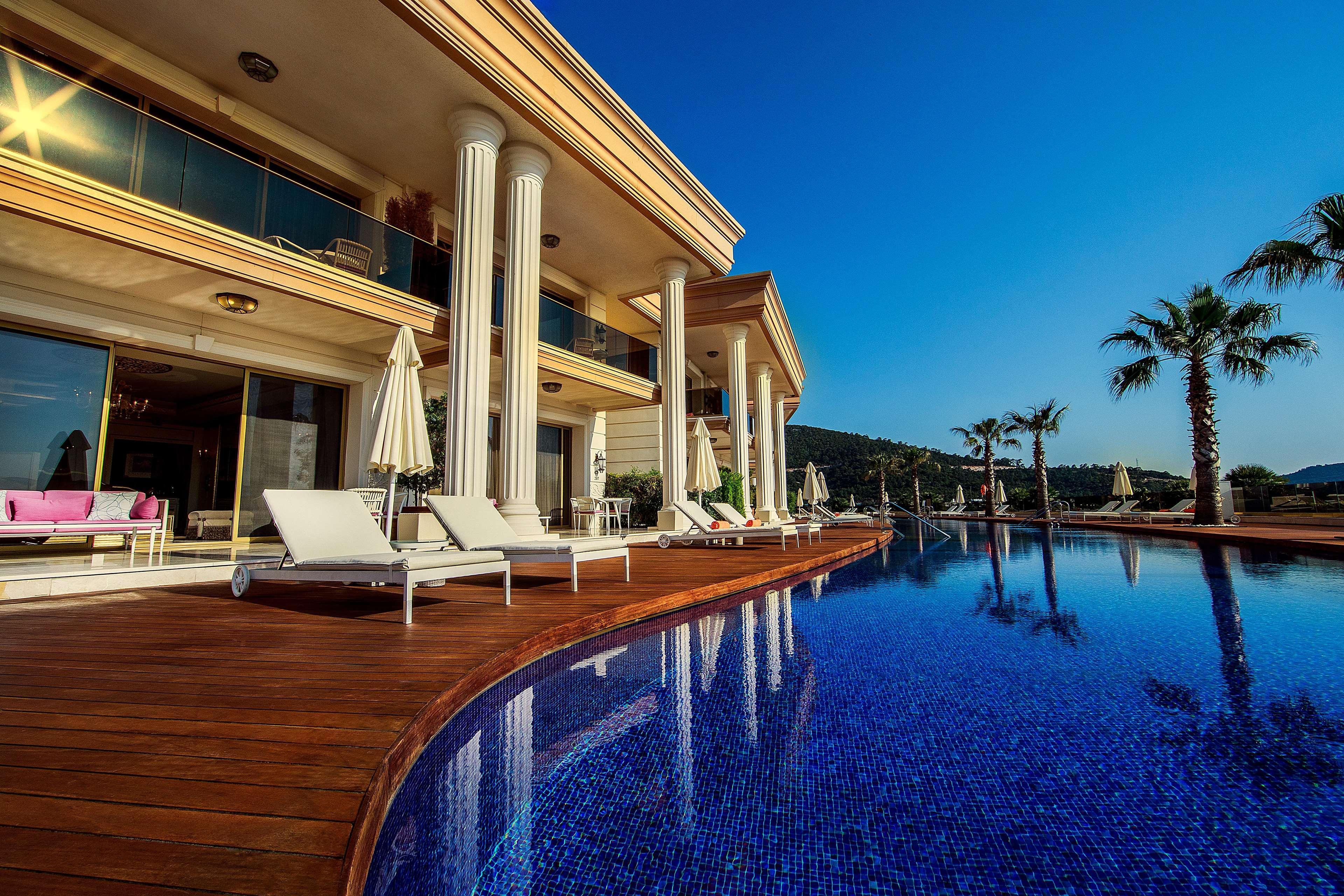 The Plaza Bodrum Torba Exteriör bild